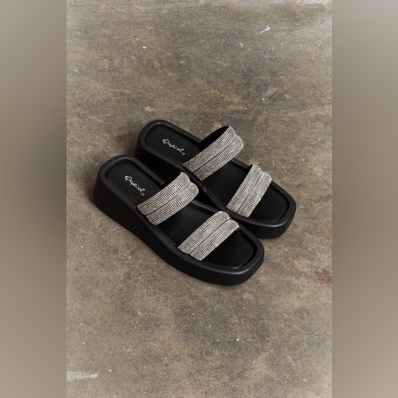 Qupid Bright Mind Platform Wedge Rhinestone Sandal - Picture 5 of 6